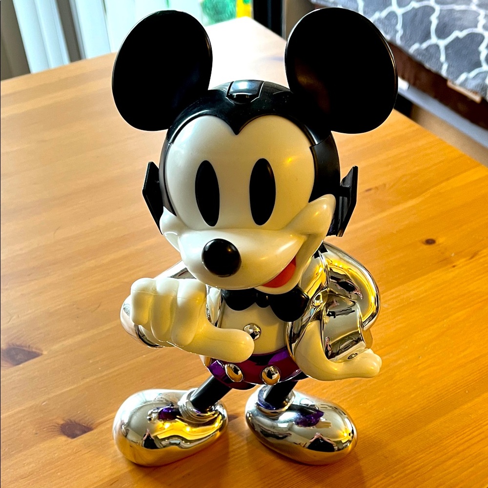 Disney 100 Mickey Sipper